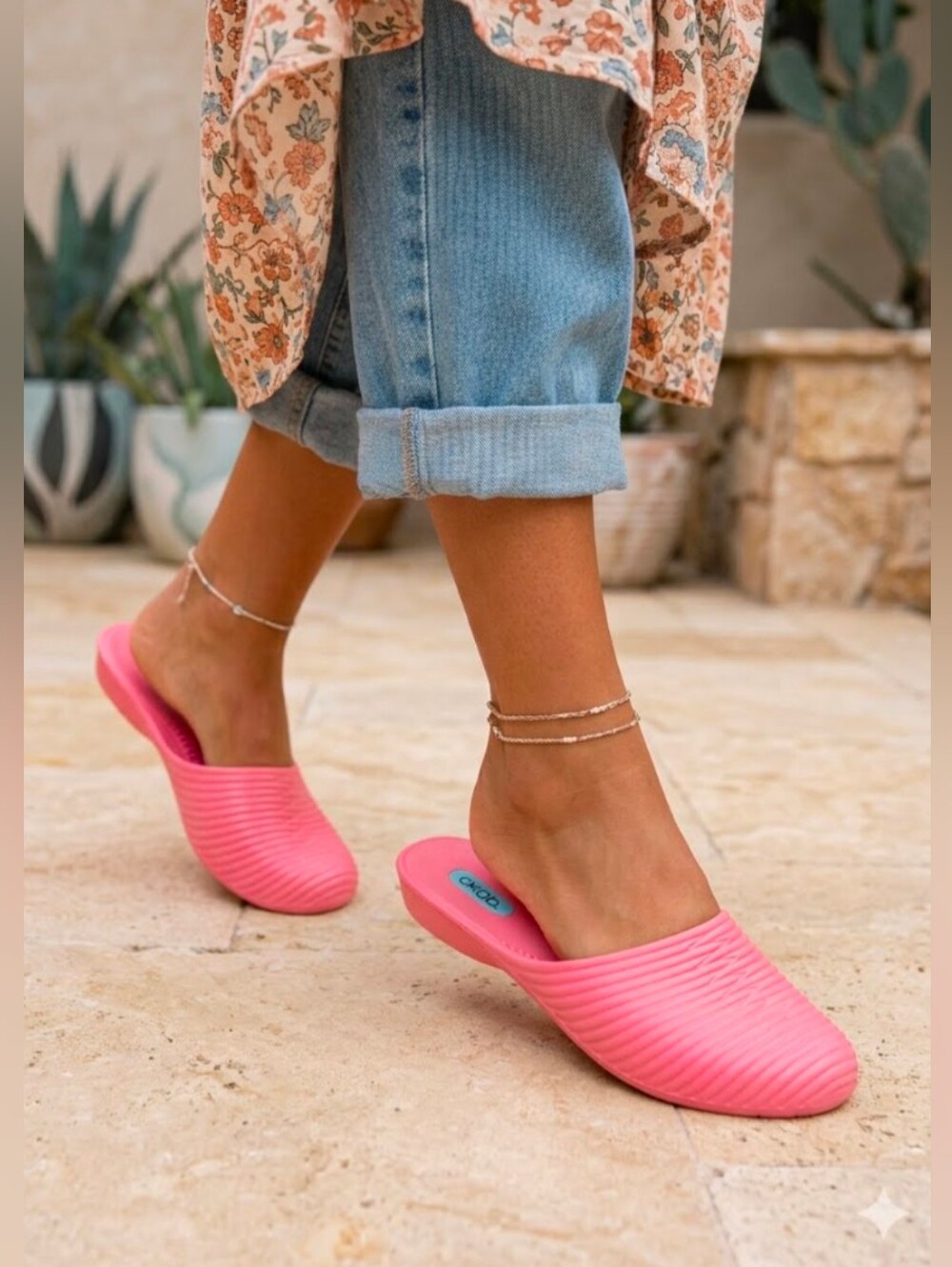 OKAb Bubble Gum Pink Flat Vegan Rubber Jelly Mules Size S (5-6)